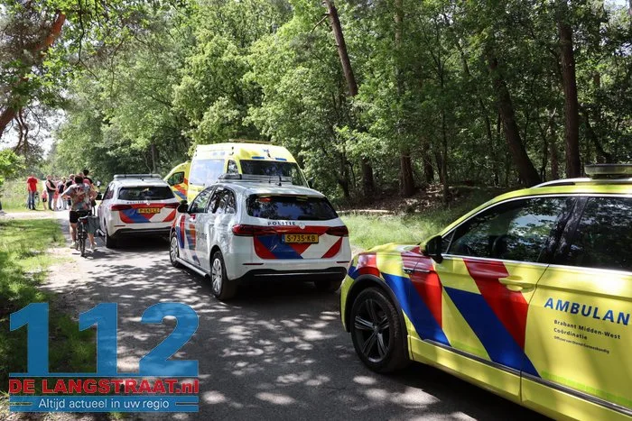 Man valt van fiets in Loonse en Drunense Duinen en raakt gewond: traumahelikopter landt in de duinen 112 De Langstraat