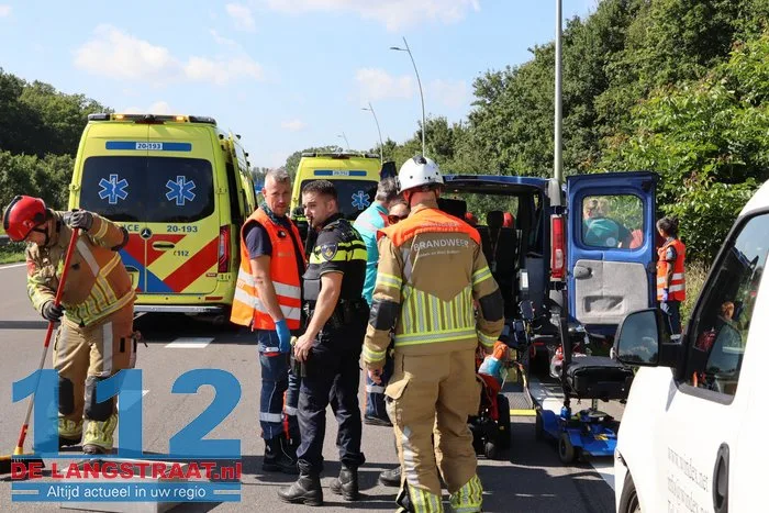 Ongeval met twee auto’s en een busje bij Kaatsheuvel: meerdere lichtgewonden 8 Ongeval met twee auto’s en een busje bij Kaatsheuvel: meerdere lichtgewonden 112 De Langstraat