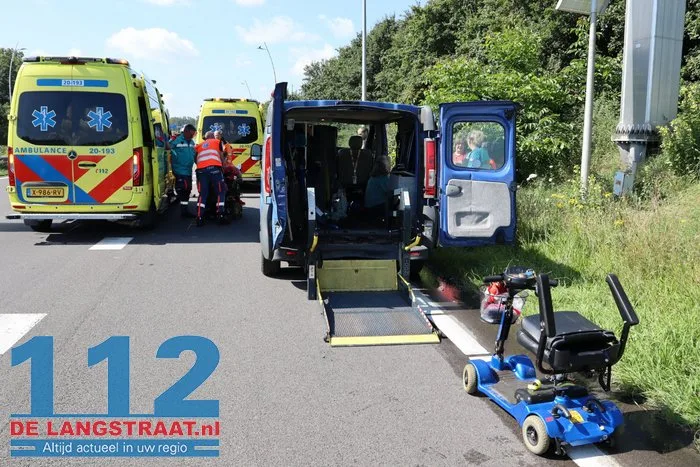 Ongeval met twee auto’s en een busje bij Kaatsheuvel: meerdere lichtgewonden 14 Ongeval met twee auto’s en een busje bij Kaatsheuvel: meerdere lichtgewonden 112 De Langstraat