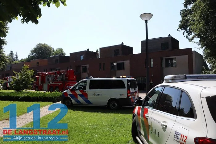 Brand op dak na dakwerkzaamheden Plantlust Waalwijk 2 Brand op dak na dakwerkzaamheden Plantlust Waalwijk 112 De Langstraat