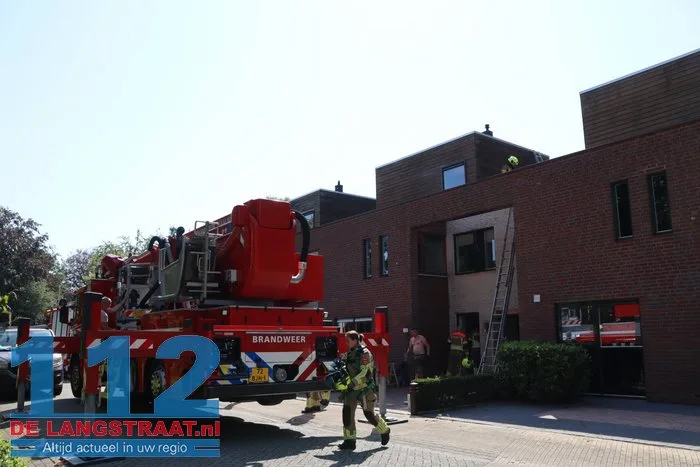 Brand op dak na dakwerkzaamheden Plantlust Waalwijk 4 Brand op dak na dakwerkzaamheden Plantlust Waalwijk 112 De Langstraat