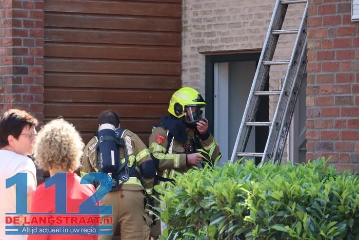 Brand op dak na dakwerkzaamheden Plantlust Waalwijk 6 Brand op dak na dakwerkzaamheden Plantlust Waalwijk 112 De Langstraat