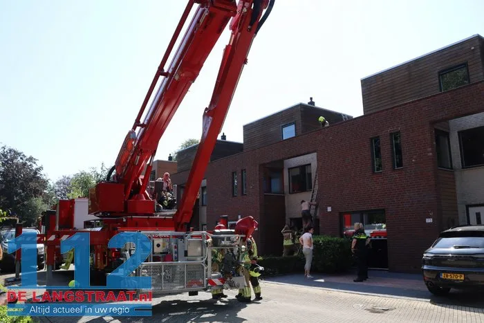 Brand op dak na dakwerkzaamheden Plantlust Waalwijk 7 Brand op dak na dakwerkzaamheden Plantlust Waalwijk 112 De Langstraat