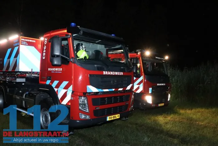 Grote buitenbrand in bosgebied Sprang-Capelle 21 Grote buitenbrand in bosgebied Sprang-Capelle 112 De Langstraat