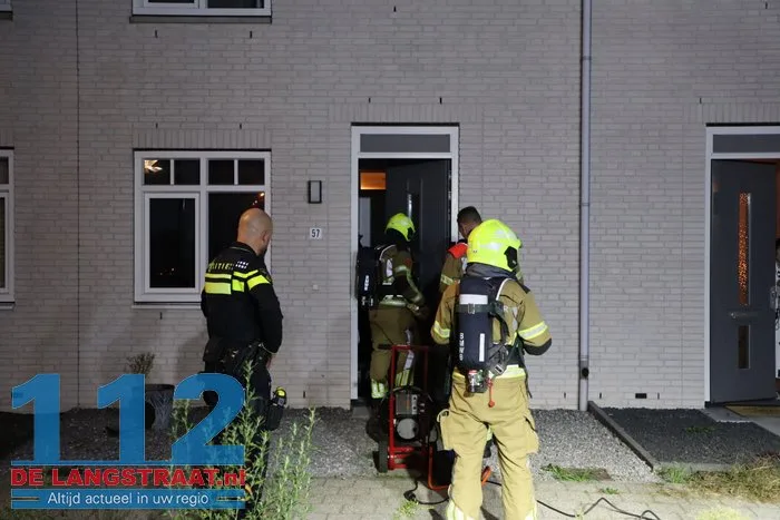 Brand in keuken aan de Burg. de Geusstraat Waalwijk 7 Brand in keuken aan de Burg. de Geusstraat Waalwijk 112 De Langstraat