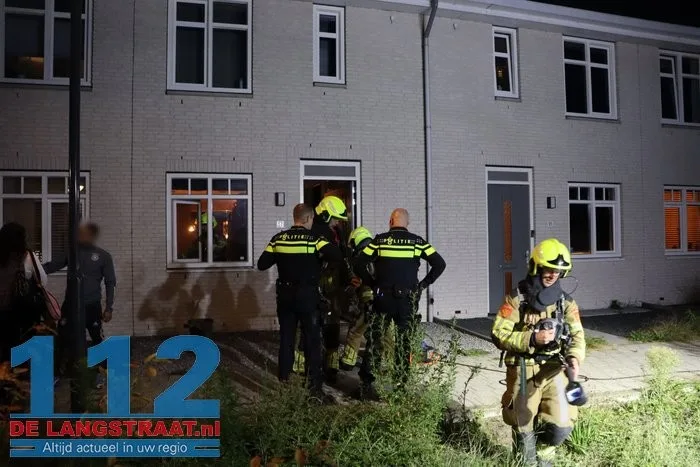 Brand in keuken aan de Burg. de Geusstraat Waalwijk 8 Brand in keuken aan de Burg. de Geusstraat Waalwijk 112 De Langstraat