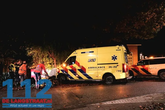 Motorrijder gewond bij aanrijding in Waspik 1 Motorrijder gewond bij aanrijding in Waspik 112 De Langstraat
