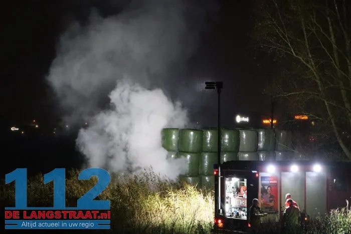 Veel rook bij buitenbrand Winterdijk Sprang-Capelle 12 Veel rook bij buitenbrand Winterdijk Sprang-Capelle 112 De Langstraat