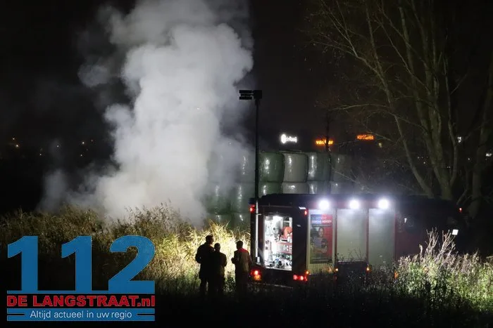 Veel rook bij buitenbrand Winterdijk Sprang-Capelle 14 Veel rook bij buitenbrand Winterdijk Sprang-Capelle 112 De Langstraat