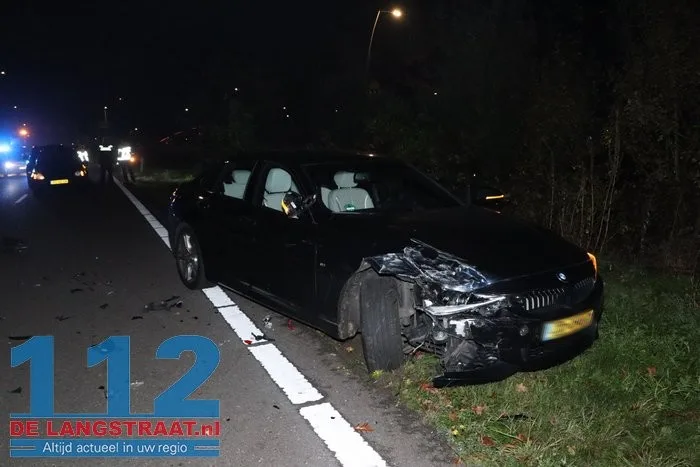 Ongeval met vijf auto's op Midden-Brabantweg bij Kaatsheuvel, één auto was pas een maand oud 4 Ongeval met vijf auto's op Midden-Brabantweg bij Kaatsheuvel, één auto was pas een maand oud 112 De Langstraat