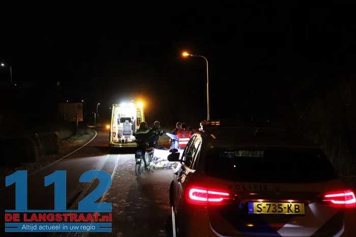 Omstanders treffen bewusteloze scooterrijder aan en bellen 112 5 Omstanders treffen bewusteloze scooterrijder aan en bellen 112 112 De Langstraat