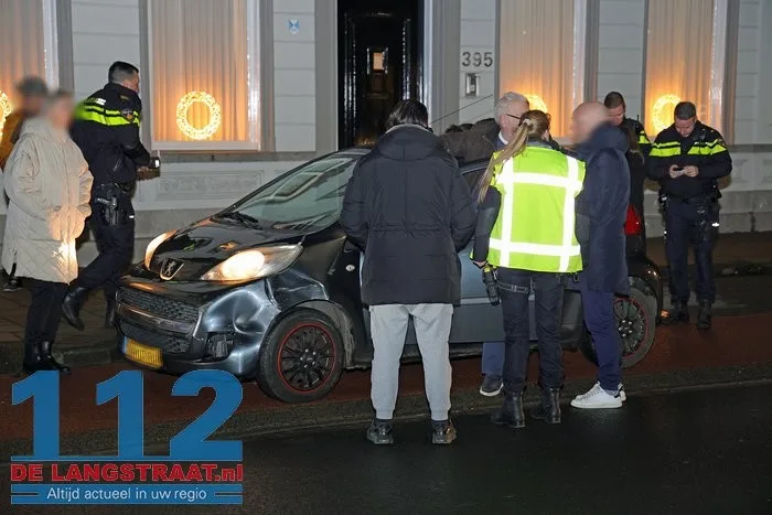 Dronken bestuurder veroorzaakt ongeval aan de Grotestraat Waalwijk 1 Dronken bestuurder veroorzaakt ongeval aan de Grotestraat Waalwijk 112 De Langstraat