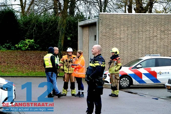 Arrestatieteam haalt verwarde man uit woning Noordstraat Waalwijk 2 Arrestatieteam haalt verwarde man uit woning Noordstraat Waalwijk 112 De Langstraat