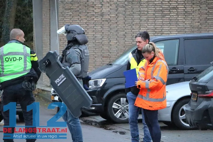 Arrestatieteam haalt verwarde man uit woning Noordstraat Waalwijk 7 Arrestatieteam haalt verwarde man uit woning Noordstraat Waalwijk 112 De Langstraat