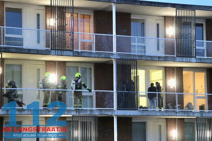 Arrestatieteam haalt verwarde man uit woning Noordstraat Waalwijk 42 Arrestatieteam haalt verwarde man uit woning Noordstraat Waalwijk 112 De Langstraat