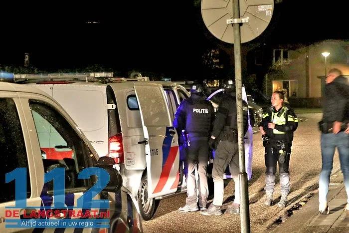 Arrestatieteam doet instap in woning Sprang-Capelle 18 Arrestatieteam doet instap in woning Sprang-Capelle 112 De Langstraat