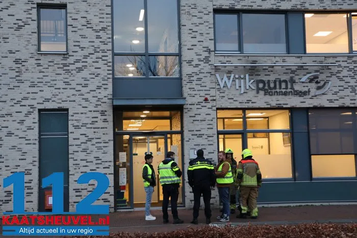 Gezondheidscentrum in Kaatsheuvel ontruimd door ‘vreemde lucht’ 5 Gezondheidscentrum in Kaatsheuvel ontruimd door ‘vreemde lucht’ 112 De Langstraat