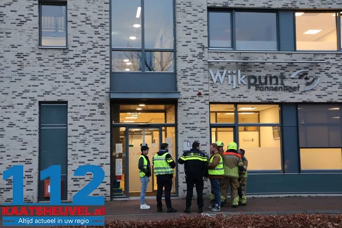 Gezondheidscentrum in Kaatsheuvel ontruimd door ‘vreemde lucht’ 6 Gezondheidscentrum in Kaatsheuvel ontruimd door ‘vreemde lucht’ 112 De Langstraat
