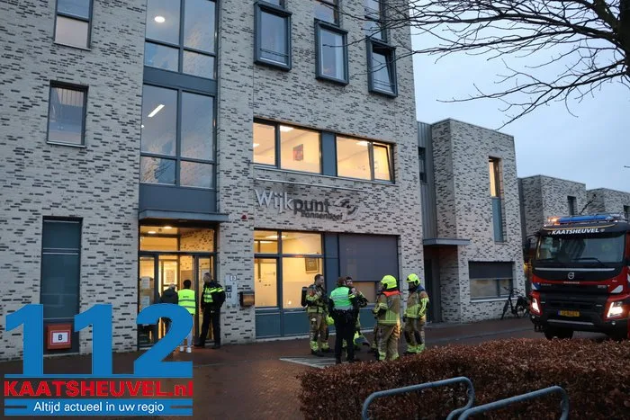 Gezondheidscentrum in Kaatsheuvel ontruimd door ‘vreemde lucht’ 10 Gezondheidscentrum in Kaatsheuvel ontruimd door ‘vreemde lucht’ 112 De Langstraat