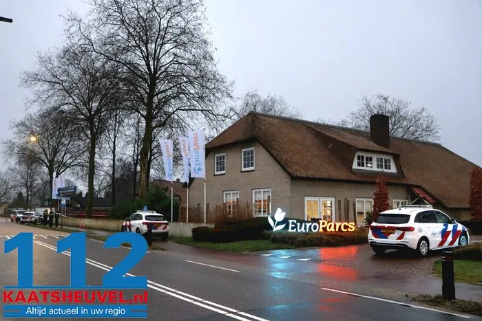 Man dringt kantoor van Europarcs in Kaatsheuvel binnen, bedreigt personeelslid en vraagt om geld 17 Man dringt kantoor van Europarcs in Kaatsheuvel binnen, bedreigt personeelslid en vraagt om geld 112 De Langstraat