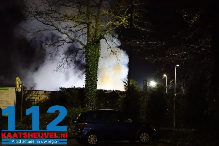 Brandweer rukt uit voor brand in grote container op gemeentewerf in Drunen 7 Brandweer rukt uit voor brand in grote container op gemeentewerf in Drunen 112 De Langstraat