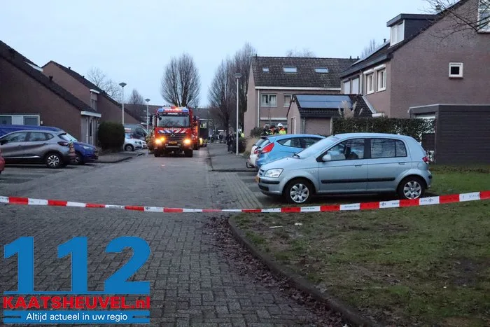 Woningbrand ontstaan in keuken in Drunen, persoon gewond geraakt 31 Woningbrand ontstaan in keuken in Drunen, persoon gewond geraakt 112 De Langstraat