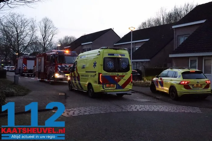 Woningbrand ontstaan in keuken in Drunen, persoon gewond geraakt 35 Woningbrand ontstaan in keuken in Drunen, persoon gewond geraakt 112 De Langstraat
