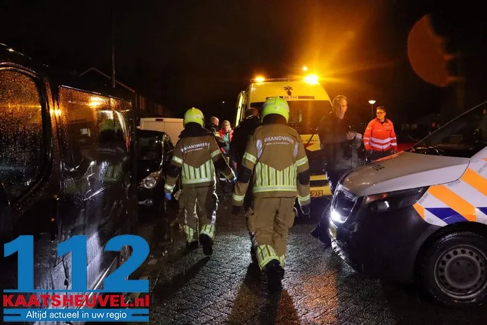 Afzuigkap in brand aan de Dr Kuijperlaan in Waalwijk een persoon heeft brandwonden aan hand 6 Afzuigkap in brand aan de Dr Kuijperlaan in Waalwijk een persoon heeft brandwonden aan hand 112 De Langstraat
