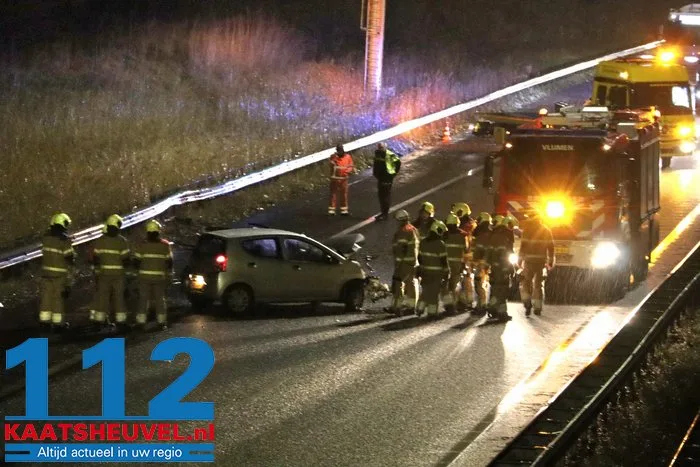 Man en vrouw ernstig gewond bij ongeluk op de A59 bij Vlijmen 1 Man en vrouw ernstig gewond bij ongeluk op de A59 bij Vlijmen 112 De Langstraat