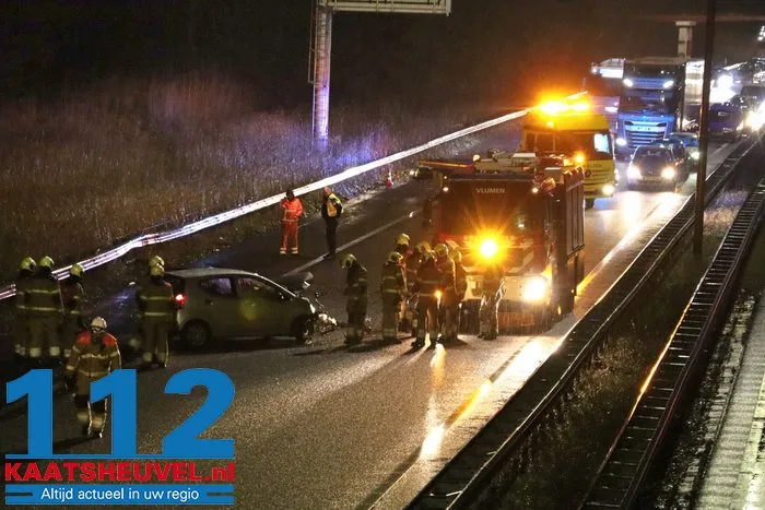 Man en vrouw ernstig gewond bij ongeluk op de A59 bij Vlijmen 2 Man en vrouw ernstig gewond bij ongeluk op de A59 bij Vlijmen 112 De Langstraat