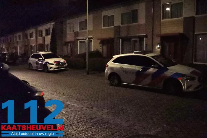Onrust tussen jongeren in Vlijmen waarbij geprobeerd is iemand te steken 8 Onrust tussen jongeren in Vlijmen waarbij geprobeerd is iemand te steken 112 De Langstraat