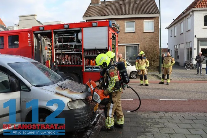 Kortsluiting leidt tot autobrand in Kaatsheuvel 20 Kortsluiting leidt tot autobrand in Kaatsheuvel 112 De Langstraat
