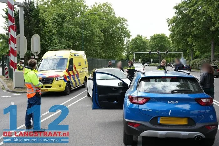 Aanrijding op Europalaan Kaatsheuvel: twee zwaar beschadigd 9 Aanrijding op Europalaan Kaatsheuvel: twee zwaar beschadigd 112 De Langstraat