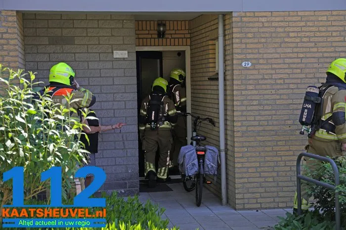 Brandweer rukt uit voor rookontwikkeling in woning aan de Ir. Lelystraat Waalwijk 5 Brandweer rukt uit voor rookontwikkeling in woning aan de Ir. Lelystraat Waalwijk 112 De Langstraat