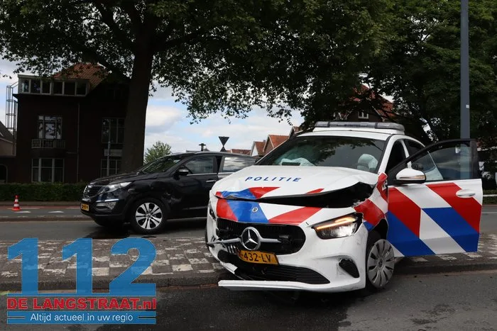 Twee agenten gewond bij ongeval in Waalwijk 7 Twee agenten gewond bij ongeval in Waalwijk 112 De Langstraat