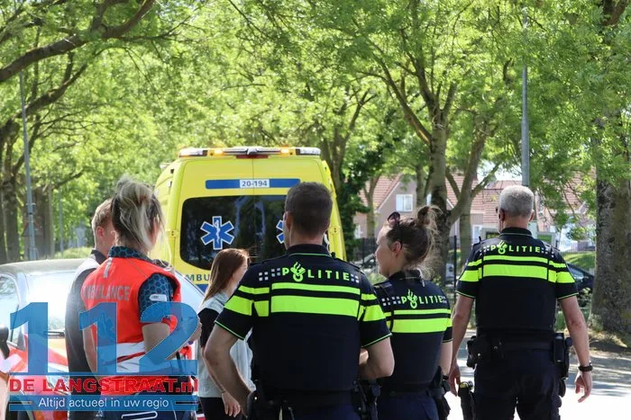 Wielrenner gewond na botsing met auto in Sprang-Capelle 5 Wielrenner gewond na botsing met auto in Sprang-Capelle 112 De Langstraat