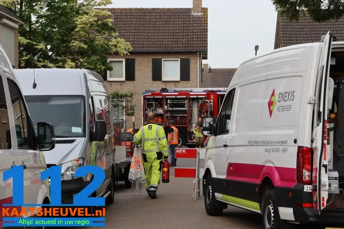Gasleiding geraakt tijdens werkzaamheden in Diepenbrockstraat Waspik 8 Gasleiding geraakt tijdens werkzaamheden in Diepenbrockstraat Waspik 112 De Langstraat