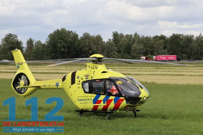 Zwaargewonde wielrenner bij aanrijding tussen Waspik en Raamsdonk, traumaheli ingezet 3 Zwaargewonde wielrenner bij aanrijding tussen Waspik en Raamsdonk, traumaheli ingezet 112 De Langstraat
