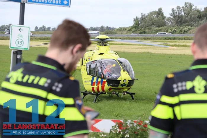 Zwaargewonde wielrenner bij aanrijding tussen Waspik en Raamsdonk, traumaheli ingezet 11 Zwaargewonde wielrenner bij aanrijding tussen Waspik en Raamsdonk, traumaheli ingezet 112 De Langstraat