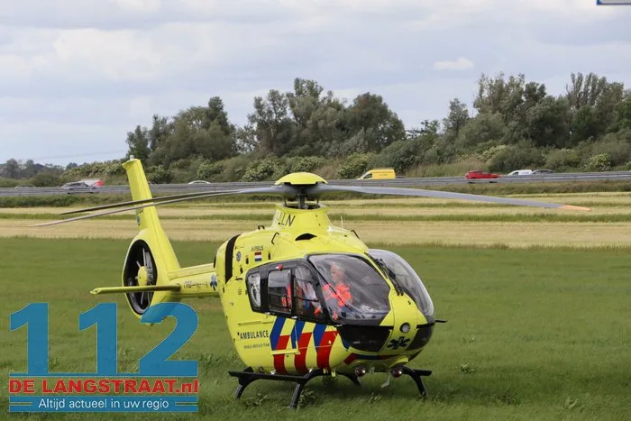 Zwaargewonde wielrenner bij aanrijding tussen Waspik en Raamsdonk, traumaheli ingezet 12 Zwaargewonde wielrenner bij aanrijding tussen Waspik en Raamsdonk, traumaheli ingezet 112 De Langstraat