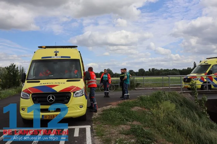 Zwaargewonde wielrenner bij aanrijding tussen Waspik en Raamsdonk, traumaheli ingezet 16 Zwaargewonde wielrenner bij aanrijding tussen Waspik en Raamsdonk, traumaheli ingezet 112 De Langstraat