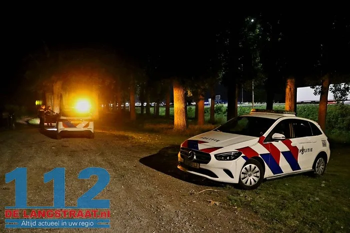 Spookrijdster veroorzaakt bijna ongeluk op A59 bij Waalwijk - onder invloed aangehouden 12 Spookrijdster veroorzaakt bijna ongeluk op A59 bij Waalwijk - onder invloed aangehouden 112 De Langstraat