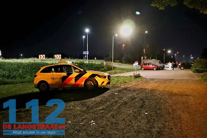Spookrijdster veroorzaakt bijna ongeluk op A59 bij Waalwijk - onder invloed aangehouden 20 Spookrijdster veroorzaakt bijna ongeluk op A59 bij Waalwijk - onder invloed aangehouden 112 De Langstraat