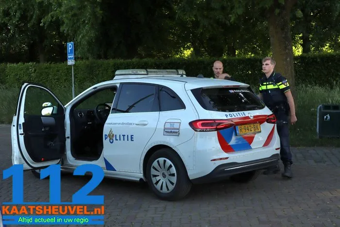 Verkeerscontrole op parkeerplaats in Oudheusden 10 Verkeerscontrole op parkeerplaats in Oudheusden 112 De Langstraat