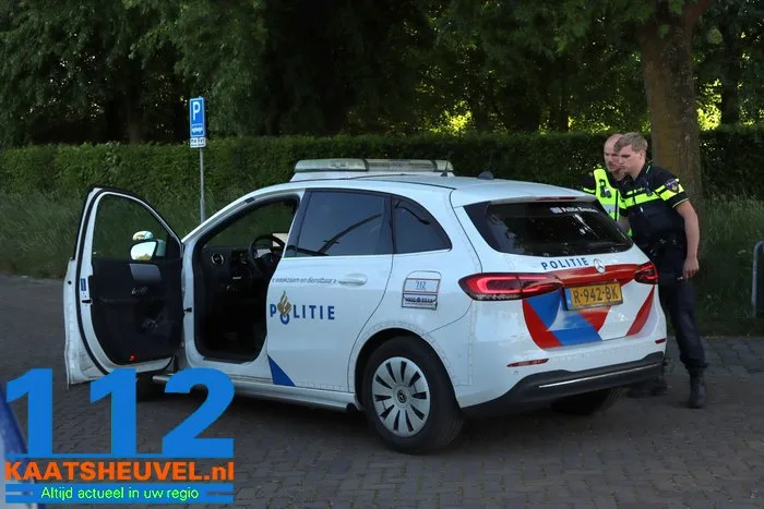 Verkeerscontrole op parkeerplaats in Oudheusden 12 Verkeerscontrole op parkeerplaats in Oudheusden 112 De Langstraat