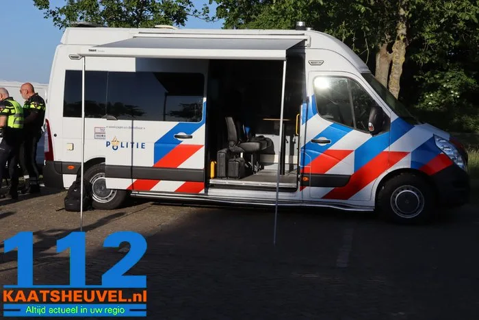 Verkeerscontrole op parkeerplaats in Oudheusden 14 Verkeerscontrole op parkeerplaats in Oudheusden 112 De Langstraat