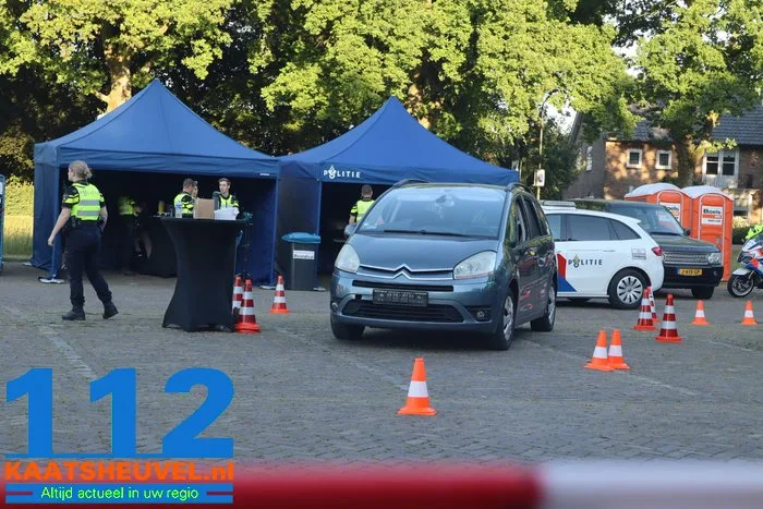 Verkeerscontrole op parkeerplaats in Oudheusden 18 Verkeerscontrole op parkeerplaats in Oudheusden 112 De Langstraat