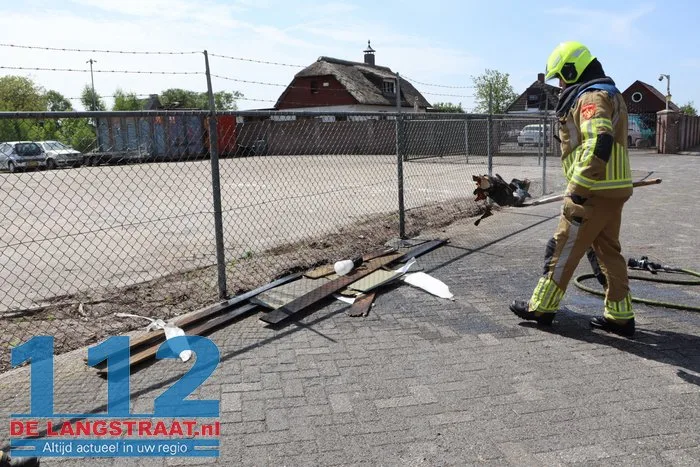 Snelle actie bewoner voorkomt grotere schade bij brand in Kaatsheuvel 3 Snelle actie bewoner voorkomt grotere schade bij brand in Kaatsheuvel 112 De Langstraat