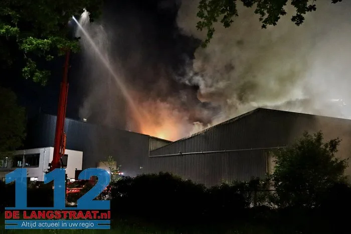 Grote vuurzee verwoest productiehallen ECCO Dongen 13 Grote vuurzee verwoest productiehallen ECCO Dongen 112 De Langstraat