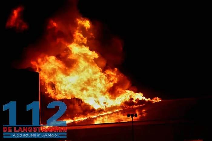 Grote vuurzee verwoest productiehallen ECCO Dongen 44 Grote vuurzee verwoest productiehallen ECCO Dongen 112 De Langstraat